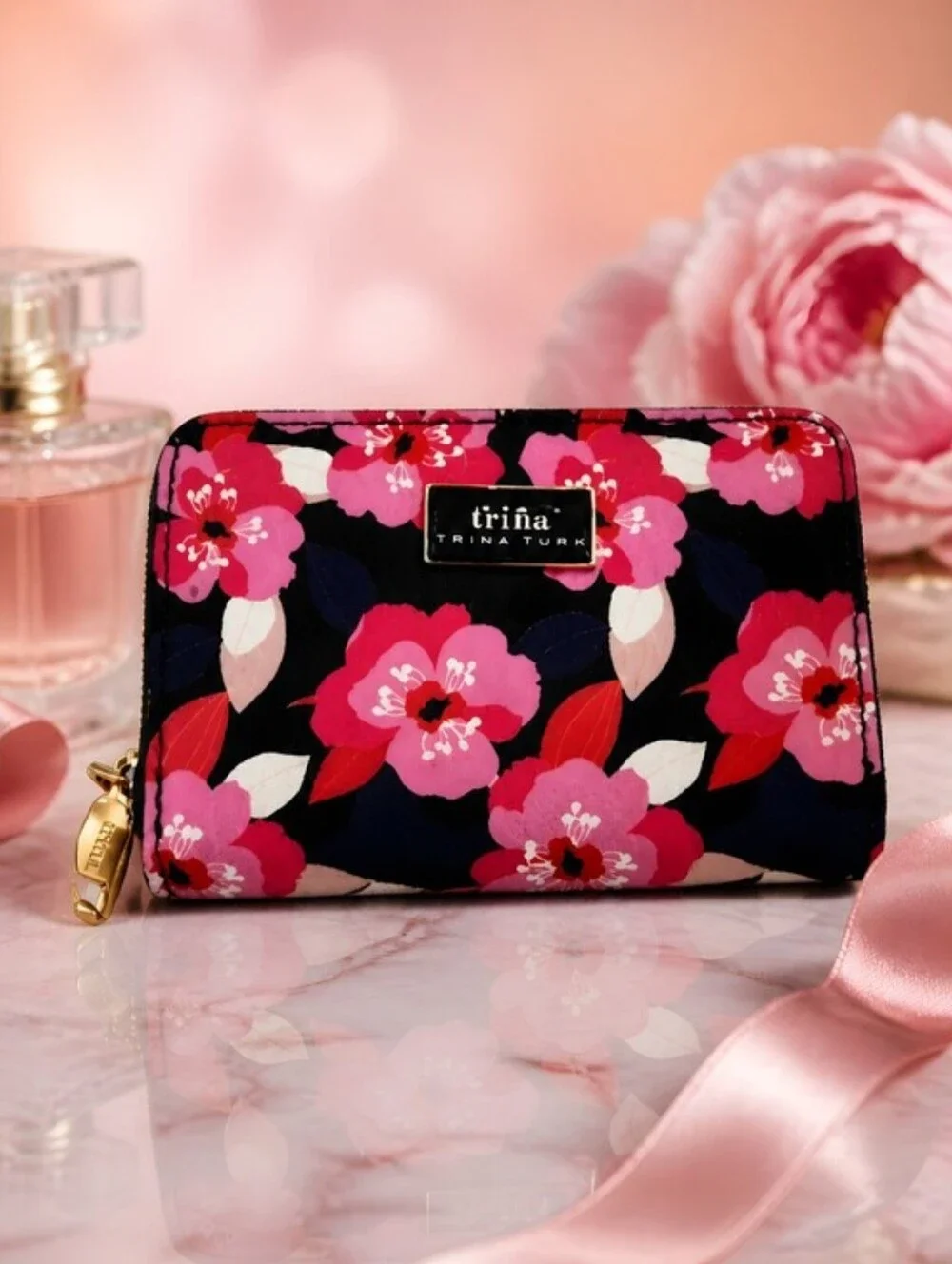 Trina Turk NWT Bold Floral Pink & Black Wallet